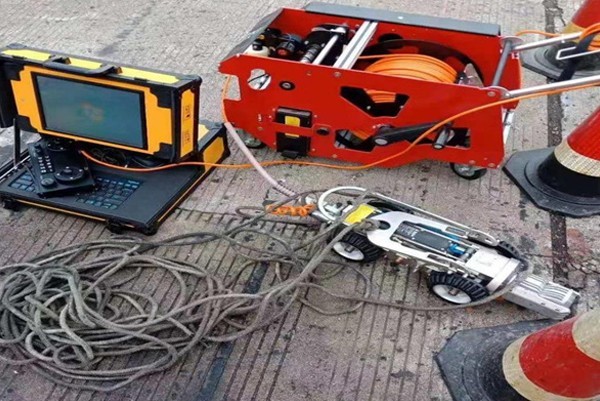 元阳CCTV管道检测机器人